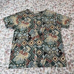 Arizona Jean Company Multicolor Geometric Floral Patterned T-Shirt M